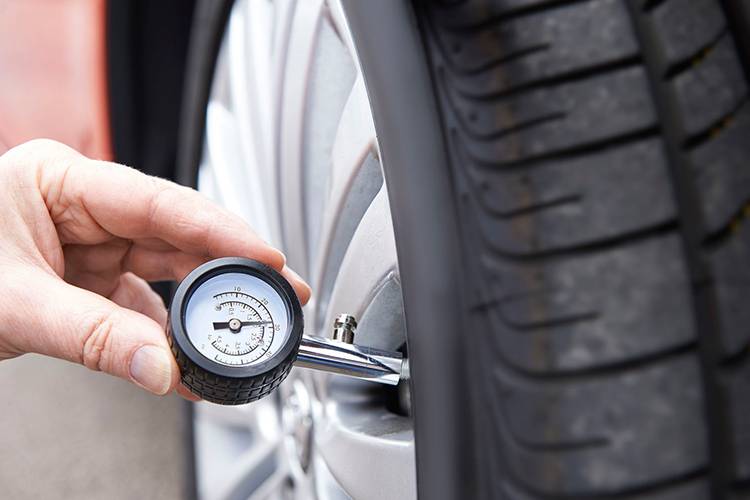 Maintain the Correct Tyre Air Pressure